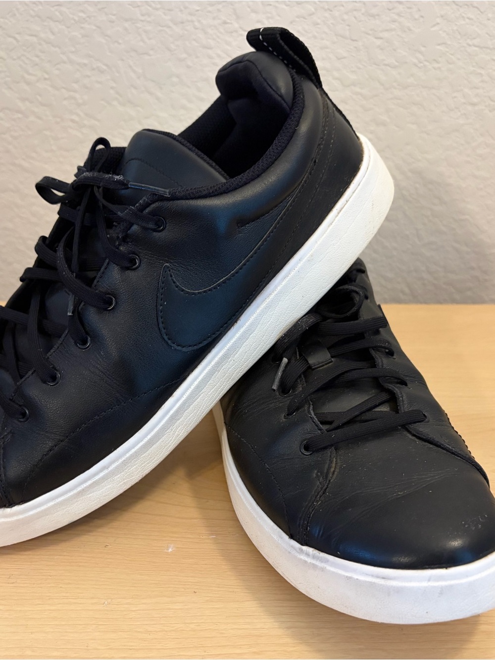 Nike Classic Men’s Black Leather Sneakers with White Sole, 11.5